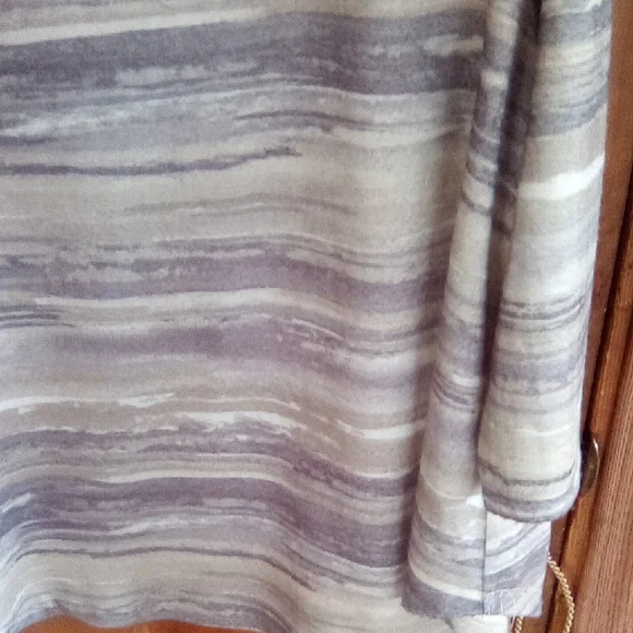 Ruby Rd. Women's Blouse in Subtle Gray and Cream - Picture 6 of 15